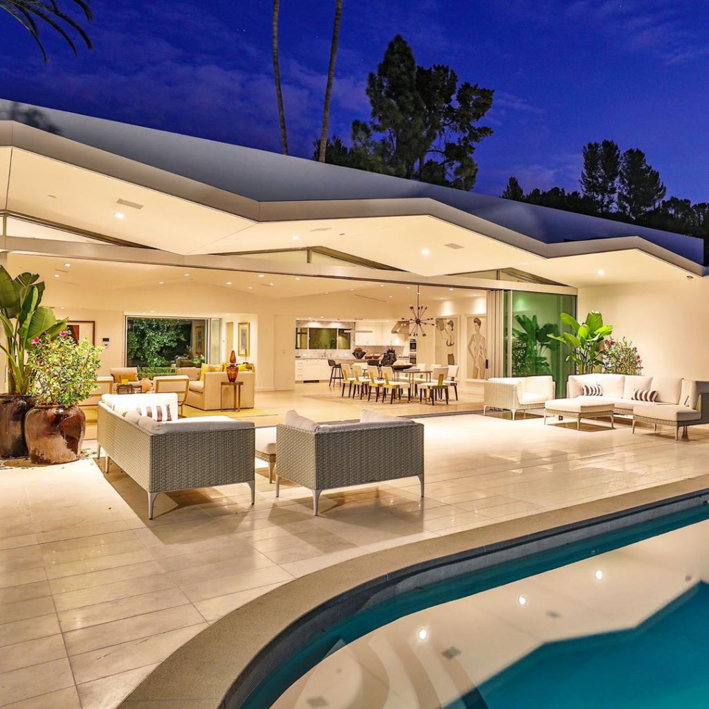 ایده طراحی ویلا – نمونه ویلای لوکس مدرن 10 ایده طراحی ویلا – نمونه ویلای لوکس مدرن