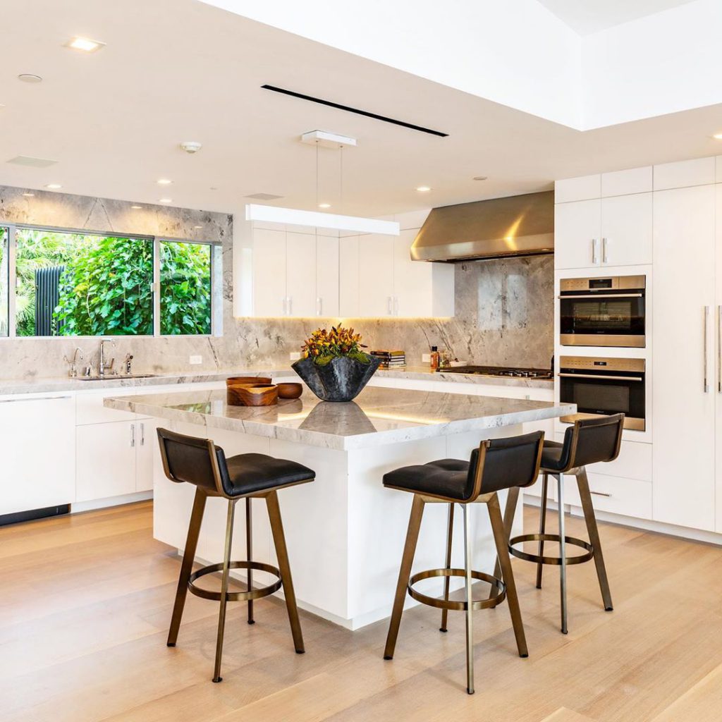 ایده طراحی ویلا – نمونه ویلای لوکس مدرن 9 ایده طراحی ویلا – نمونه ویلای لوکس مدرن