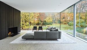 معایب طراحی ویلای شیشه‌ای چیست؟