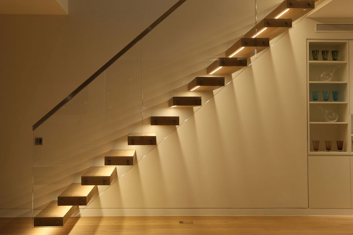 چرا طراحی دکوراسیون راه پله از اهمیت بالایی برخوردار می‌باشد؟