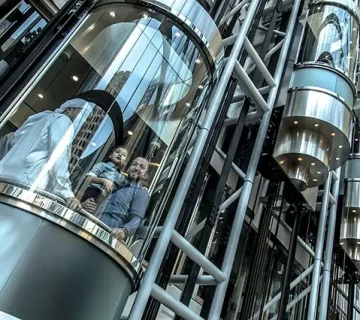 آسانسور هیدرولیک: یک راه حل مقرون به صرفه برای ساختمان های کوچک