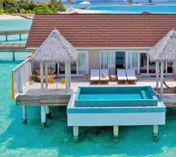 ویلای ساحلی چیست و مزایا و معایب آن