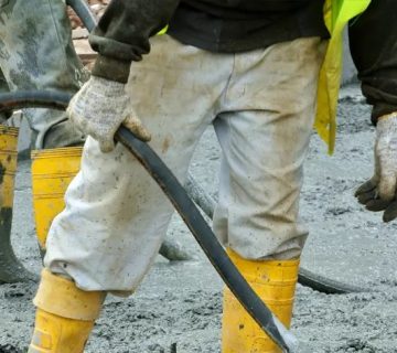 ویبره بتن چیست؟ مزایا و معایب آن