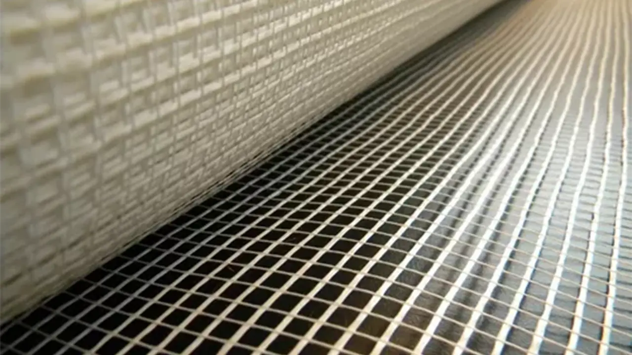 توری فایبر گلاس چیست؟ 1 fire retardant fiberglass mesh